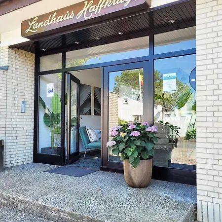 Kostenguenstige Souterrain Ferienunterkunft - Strandnah Und Modern Eingerichtet Inklusive Gartenzugang, Parkplatz & Fahrradunterstellplatz アパート *